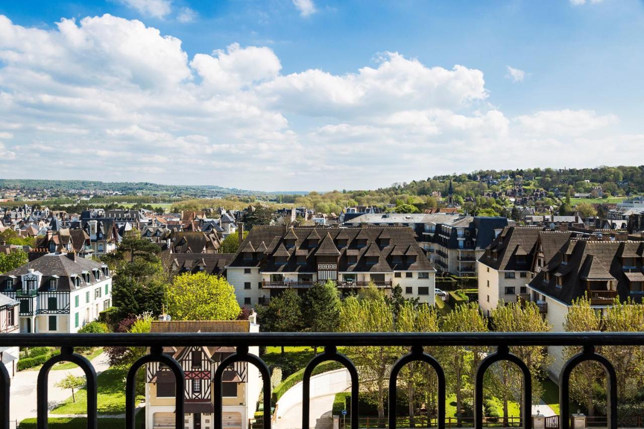 Hotel Barriere Le Royal 5*
